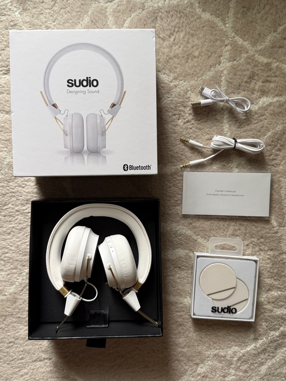 Sudio Regent Wireless Bluetooth On-Ear Headphones White Gold + Extra Caps